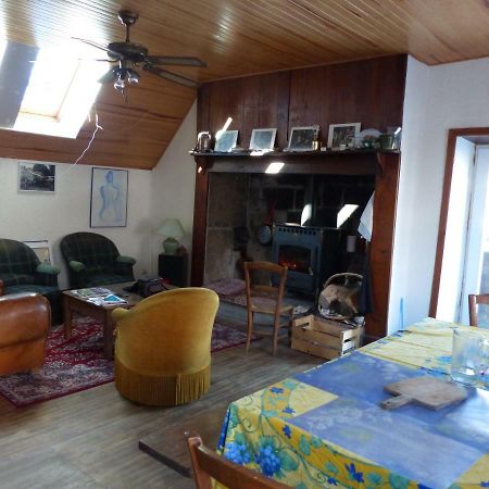 Maison Du Pays De Salers Dans Le Parc Des Volcans D'Auvergne Saint-Projet-de-Salers المظهر الخارجي الصورة